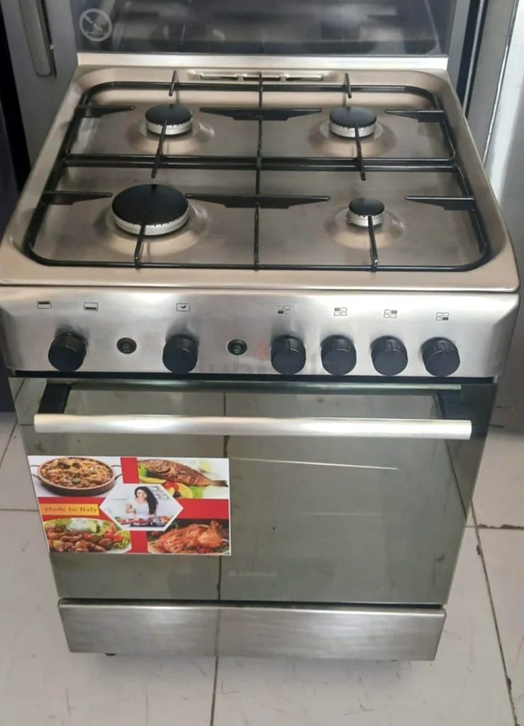 Ariston gas stove63168524443394112