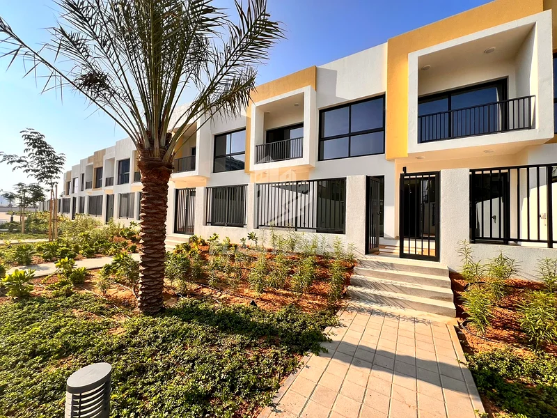 3-Bedroom Townhouse + Maid Room | Ready to Move In63861101037953110