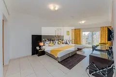 Deluxe 2BHK | 6 person |Zero Commission| Serviced Hotel Apartment | Close To MOE