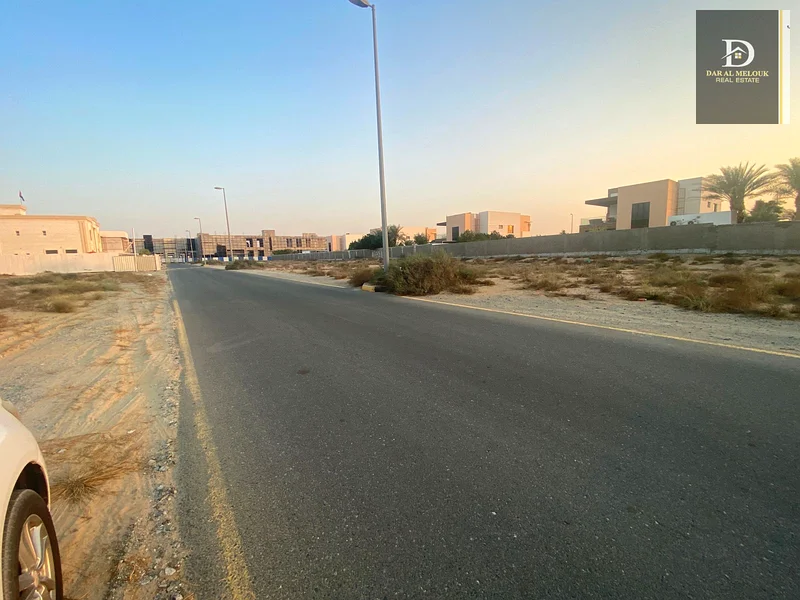 For sale in Sharjah, Al-Raqeeba area, residential land, area63197615646465112