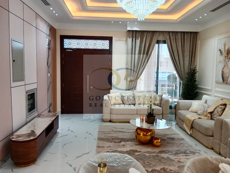 فيلا فاخرة جديدة بالكامل ومفروشة في الهيليو 2 عجمان63897760711555113