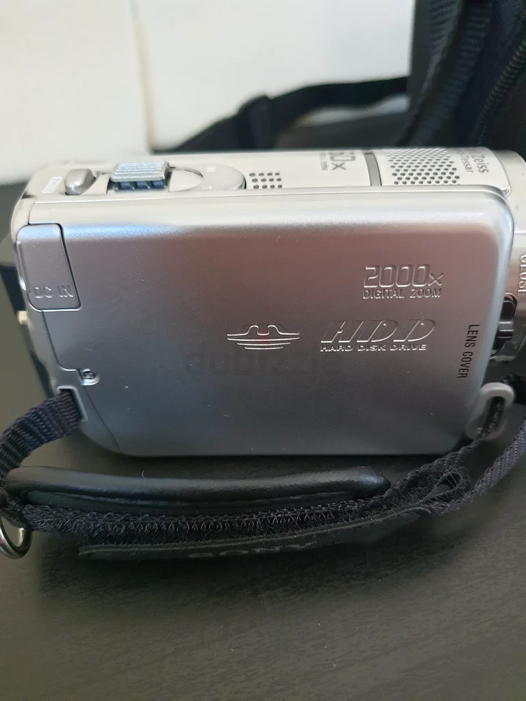 SONY DCR SR68 Digital HDD Video Camera63234126012545111