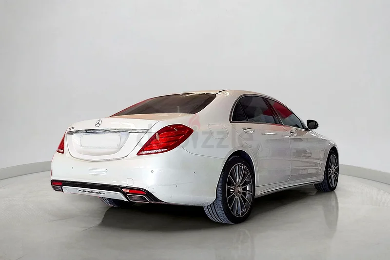 2014 Mercedes-Benz S-Class S 500 AMG Line 4.7L | GCC Specifications63144415216515113