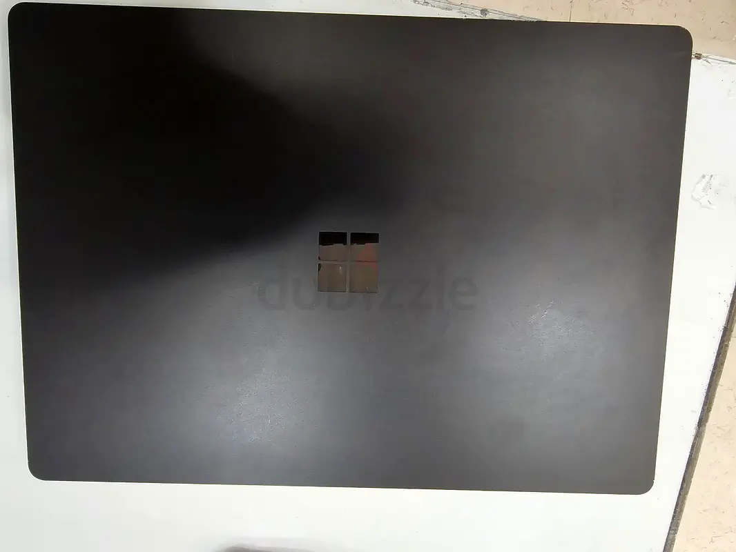 Microsoft Surface Laptop 3 - Sleek and Powerful!63257120493057114