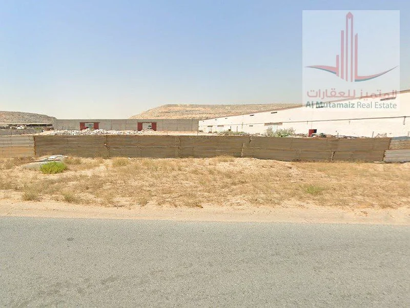 🔥قطعة صناعية، مساحة كبيرة، موقع متميز🔥63184211823617111