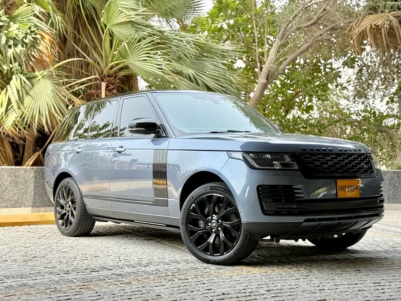 SE V8 Supercharge Range rover Vouge 2018 | Two Years Warranty | Bank finance available63158800153218113