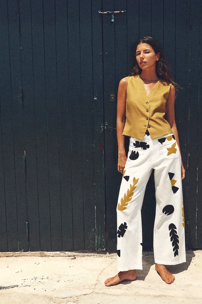 Zara Bloggers Favourite Embroidered Pants63238110669186111