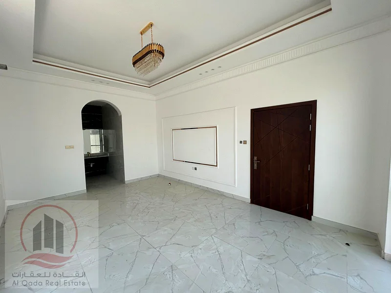 For sale, a villa in Ajman Al Helio, 5 master rooms, a Majles room, a hall, and a maid’s room, freehold for all nationalities, Installment with out do63896286313090113