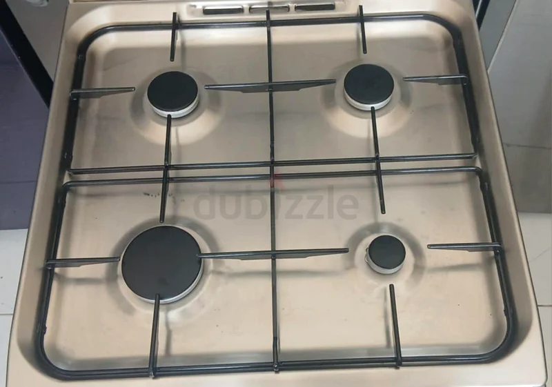 Ariston gas stove63168524443394113