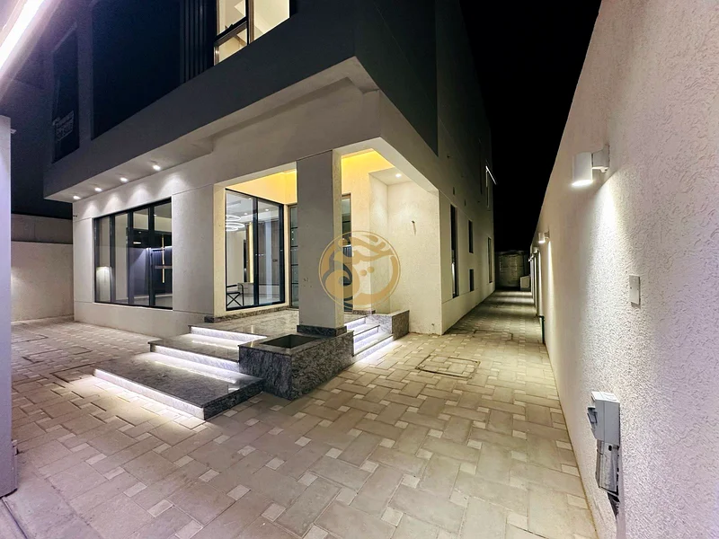 Elegant Villa with Deluxe Finishing in Al Yasmeen63249235705217111