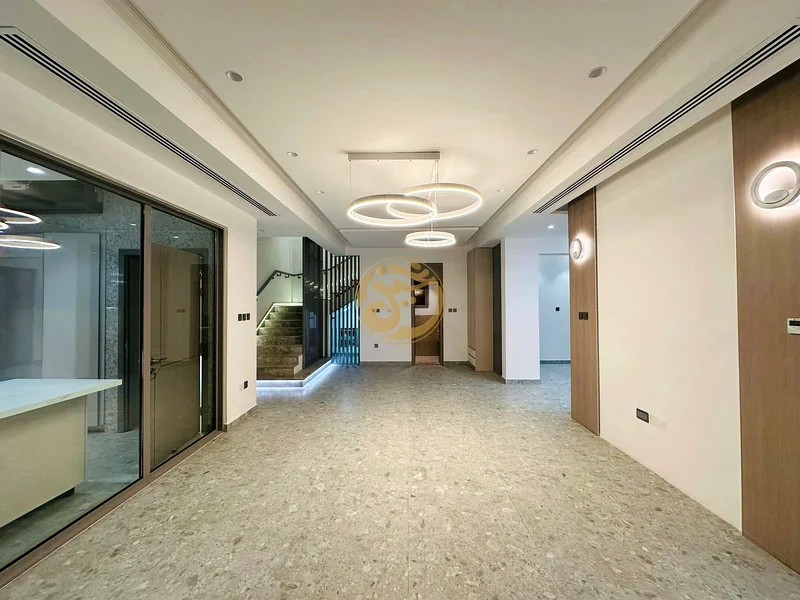 Elegant Villa with Deluxe Finishing in Al Yasmeen63249235705217114
