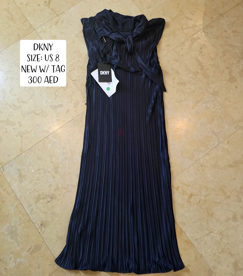 فستان DKNY أنيق - مقاس 8 أمريكي - جديد تمامًا!632381106758421116