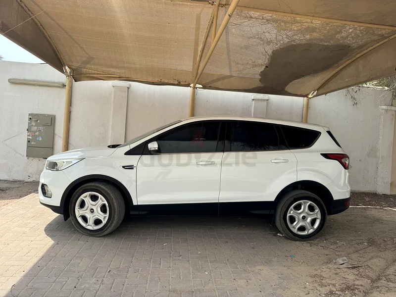 فورد إسكيب 2020، منطقة مجلس التعاون الخليجي، كيلومترات قليلة63231638857217111