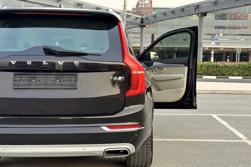 Volvo XC90 T6 Inscription 2016 GCC Specs (Full Volvo Service History / Single Owner / Accident Free)63176619101057114