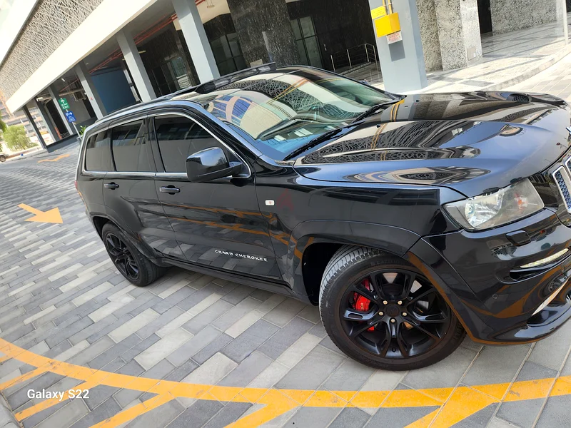 Jeep grand cherokee srt 863152287875459111