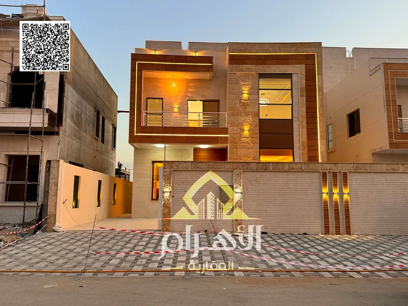 فيلا واسعة مع سقف للبيع في الحيلو 2 متضمنة رسوم التسجيل وملكية63907043920771112