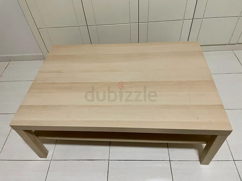 Functional coffee table - good condition63186762321538111