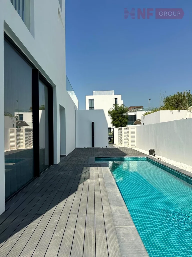 Spacious Villa | Private Swimming Pool | 3 Floors63916768639490112