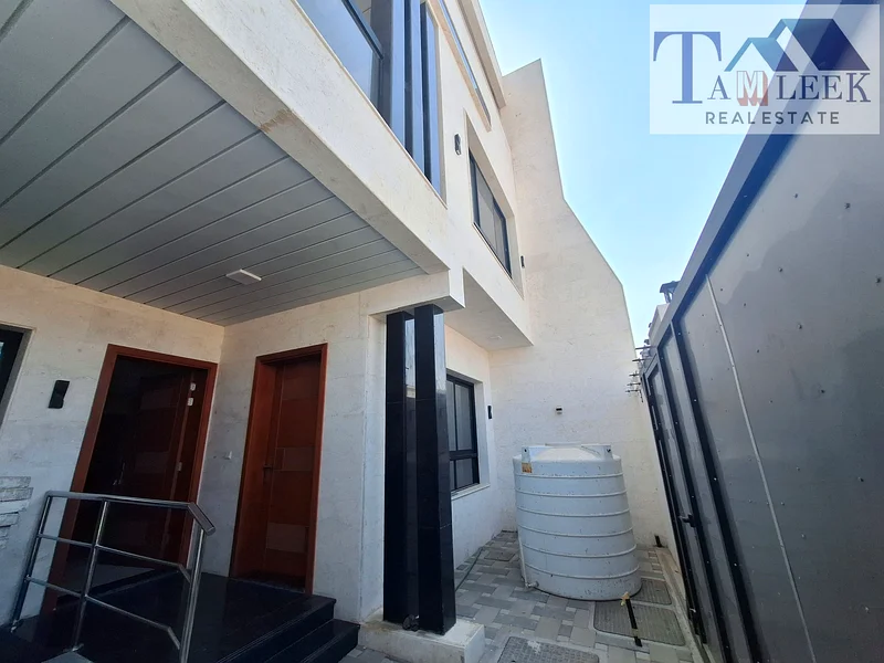 Available villa for sale freehold for life with personal finishes63872179909889114