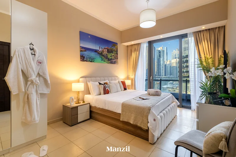 Special OFFER / Stylish Marina-Front 2BR | Dubai Marina | Near Top Attractions | Pool, Gym & Modern Amenities63834294637827112