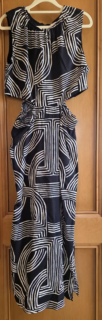 فستان ماكسي مخطط من مانغو شيك ل أيام الصيف الأنيقة632381106065941117