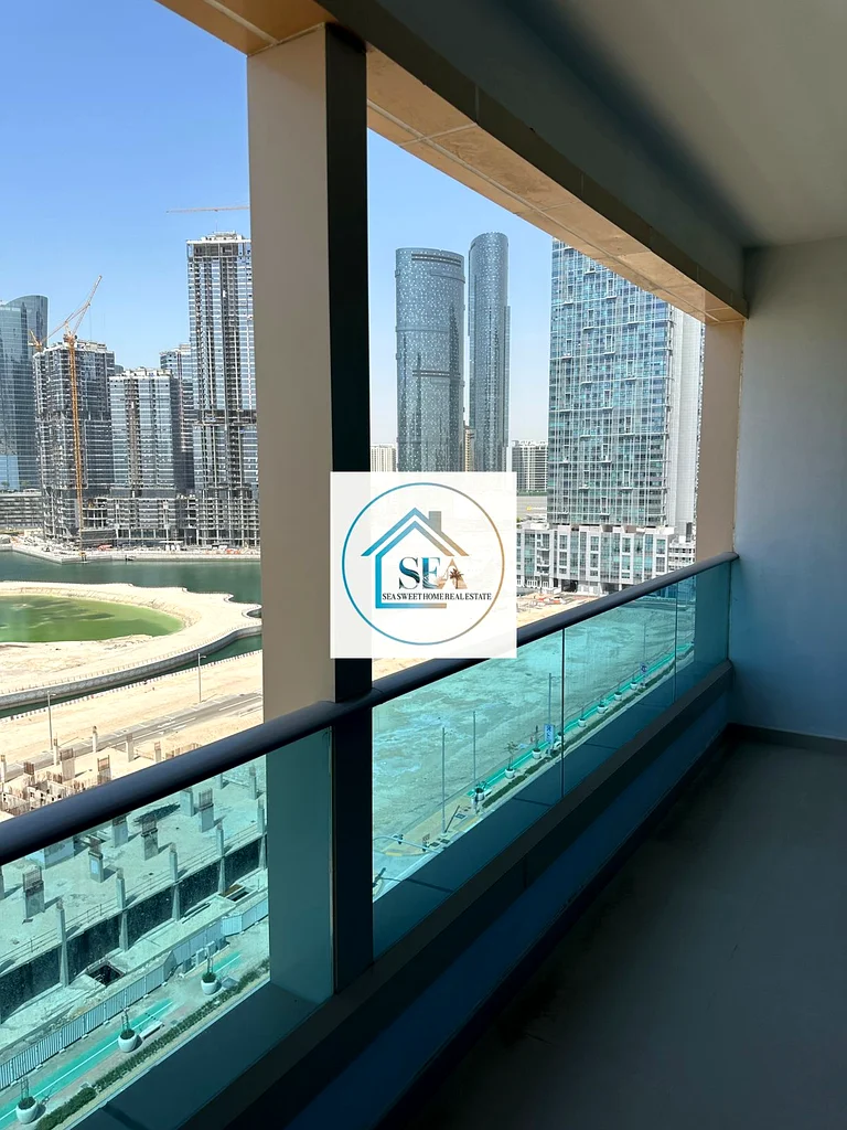 شقة جديدة بالكامل / تخطيط فاخر وواسع / جاهزة للانتقال / إطلالة بحرية كاملة631930696985621121