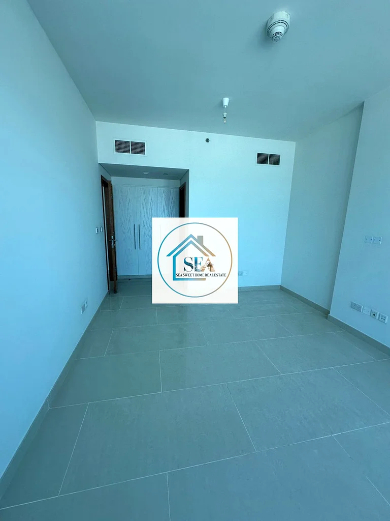 شقة جديدة بالكامل / تخطيط فاخر وواسع / جاهزة للانتقال / إطلالة بحرية كاملة63193069698562114