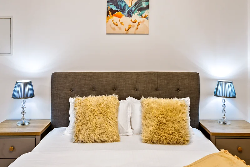 No Commission 6800 including bills Hotel Serviced Fully Furnished studio apartment with balcony63835892279811111
