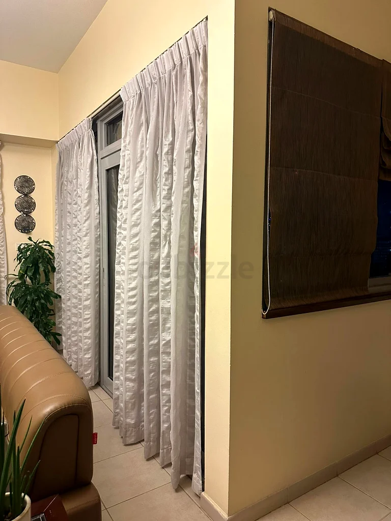 ستائر أنيقة وعصرية شفافة متوفرة للبيع63177968887171111