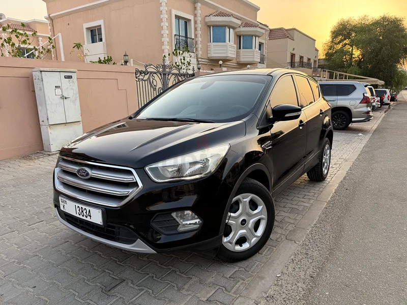 سجل صيانة كامل بدون حوادث  لا يوجد طلاء632316388636181115