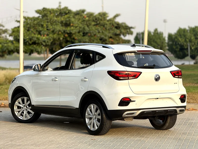 طراز MG ZS 2022، رقم خليجي 2، لون أصلي، مفتاحان أصليان، تحت الضمان لمدة 5 سنوات63135490204673114
