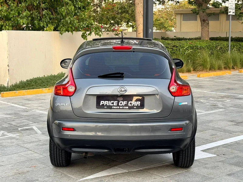 GCC 2014 Nissan Juke SL 1.6L  4 Cylinders /// with SUNROOF // IMMACULATE CONDITION!!63149584593154111