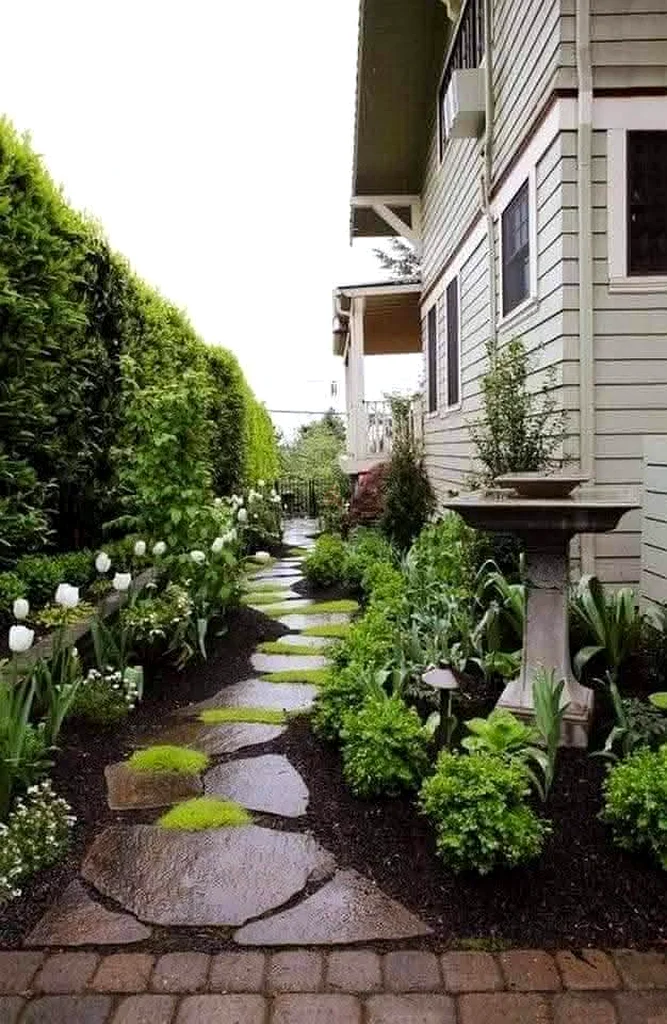 Garden landscaping63220333252738111