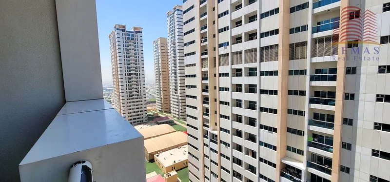 Own two rooms and a hall with a down payment of only 52%63251869837699113