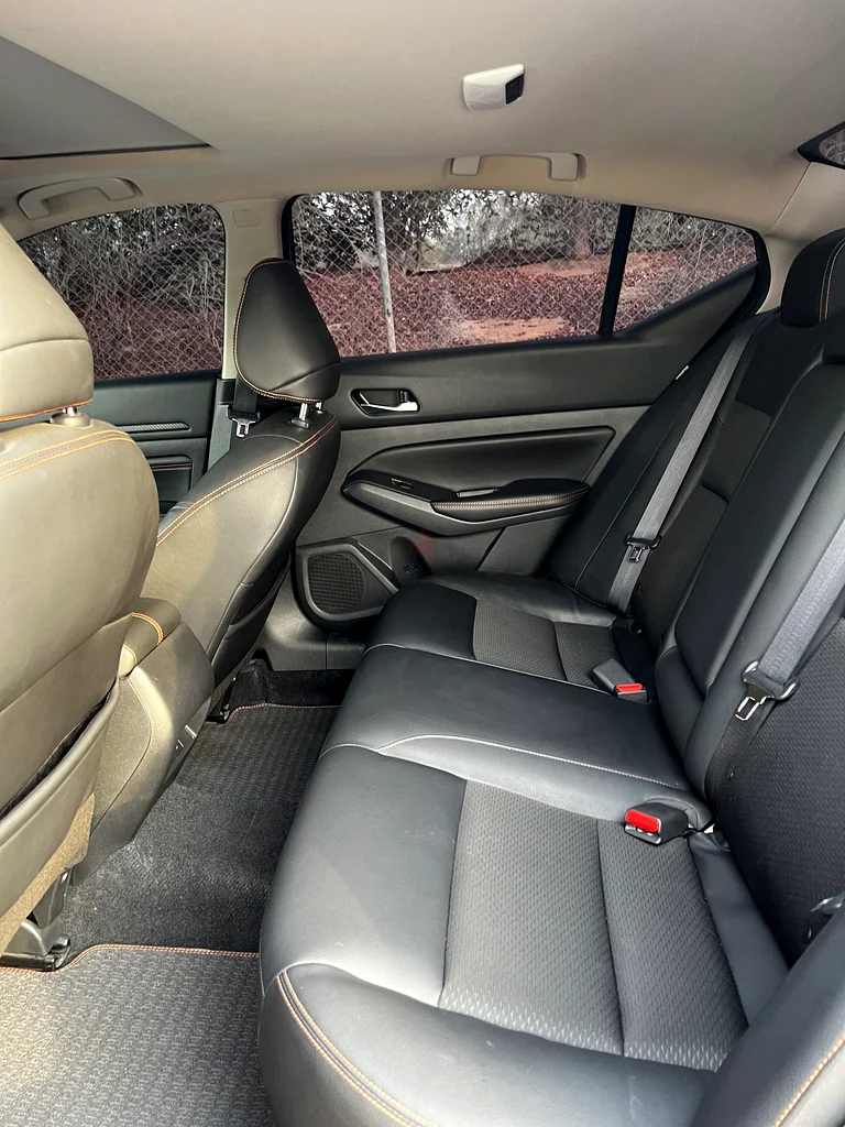 Nissan Altima SR 202163232621083523113
