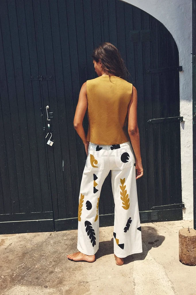 Zara Bloggers Favourite Embroidered Pants63238110669186113