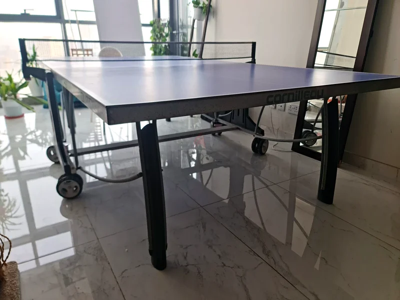 Branded Cornilleau 300 Indoor Table Tennis Folding Table with Dunlop bats and balls full set63170406870658111