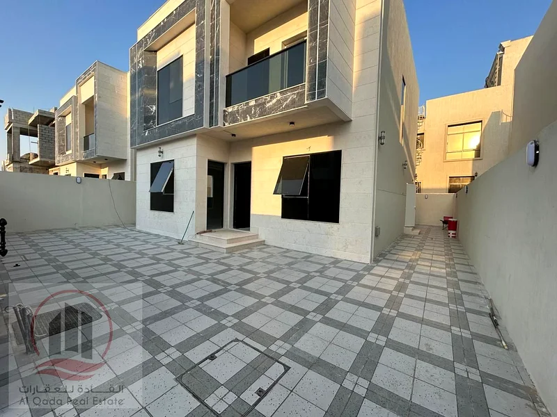 For sale, a villa in Ajman Al Helio, 4 master rooms, a Majles room, a hall, and a maid’s room, freehold for all nationalities, Installment with out do63914319051011111
