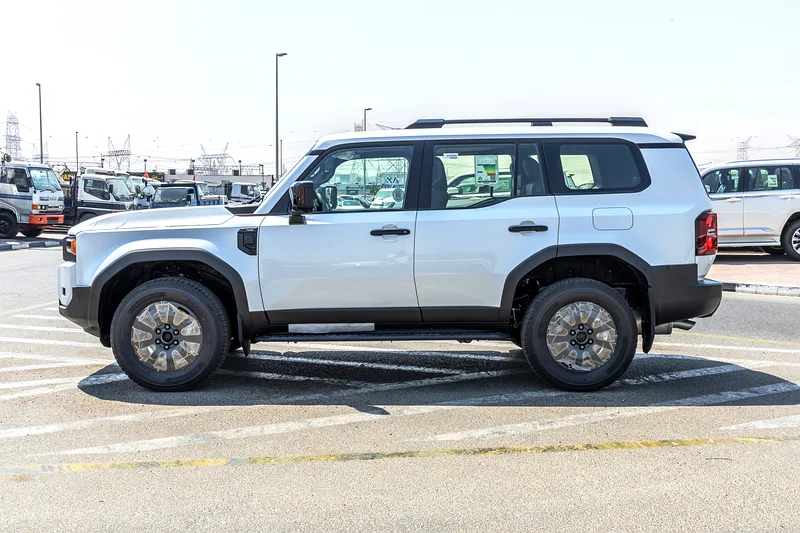 Prado Adventure 2.4L Turbo, 4WD, Leather Seats, Sunroof - 2025 (Export)63157883023619114