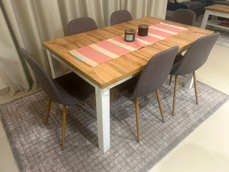 Stylish Extendable Dining Set with Elegant Chairs - Perfect for Your Home!63216835858433111