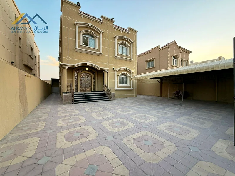 At a bargain price, super deluxe design * directly opposite the mosque * free ownership for all nationalities63869495695745113