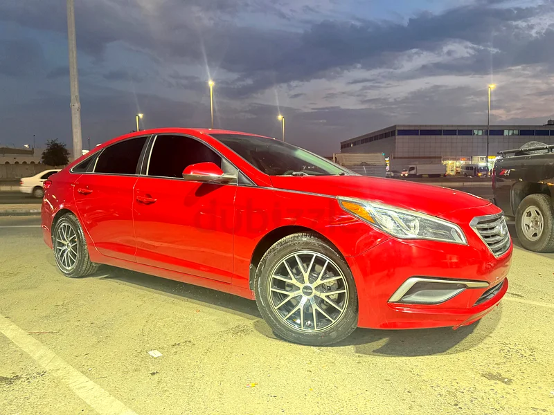 Hyundai Sonata 2017 SE American specs Clean title Excellent condition Red colour Best price63150946001923111