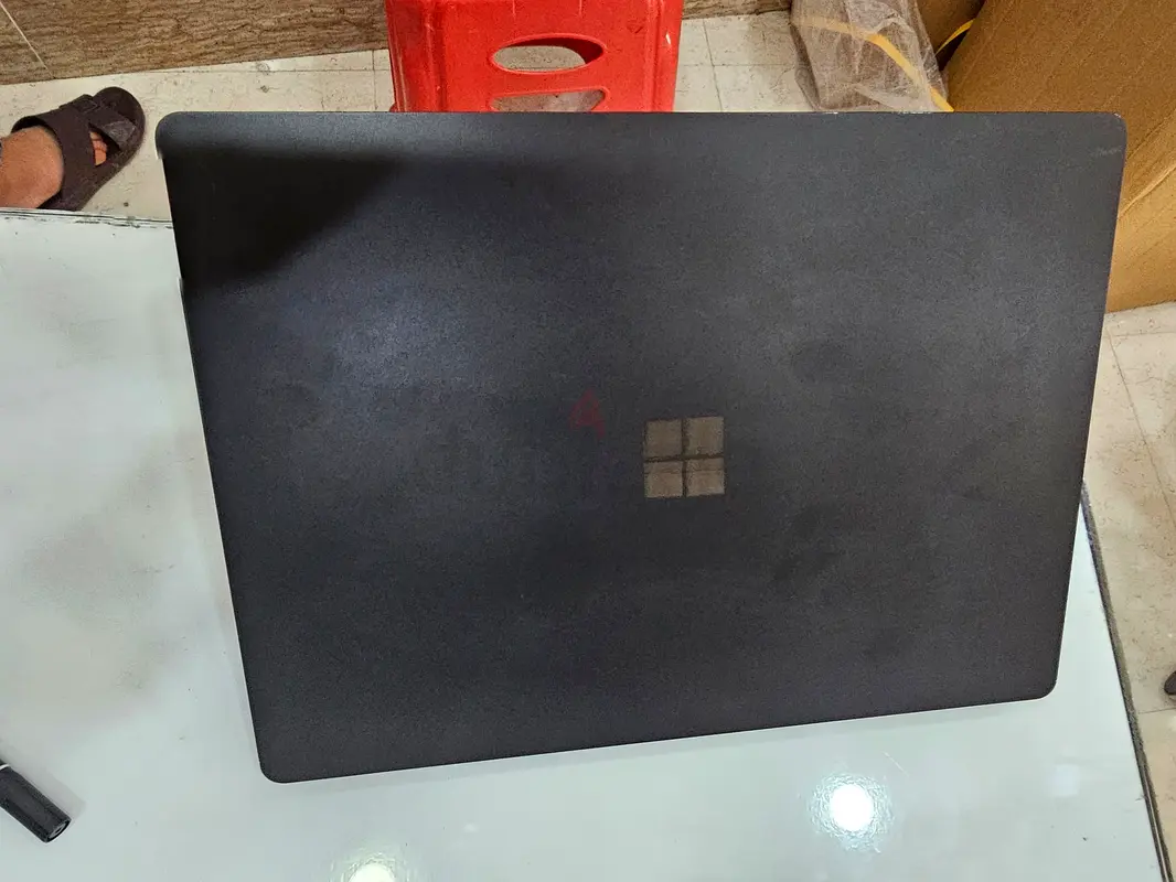 Microsoft Surface Laptop 3 - Sleek and Powerful!63257120493057113
