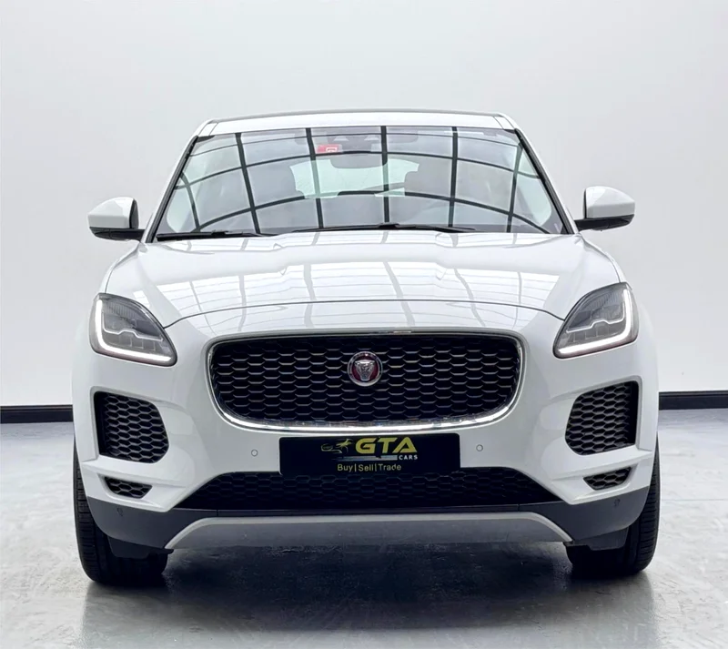 2020 جاكوار E-Pace P200 دفع كلي، ضمان الوكالة حتى 2026، سجل صيانة كامل من الوكالة، مناسبة لدول مجلس التعاون الخليجي63221825046018111