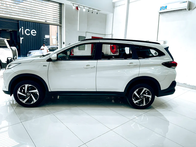 2023 Toyota Rush EX 1.5L V4 // EMI Starting from 830 AED63147687380610114