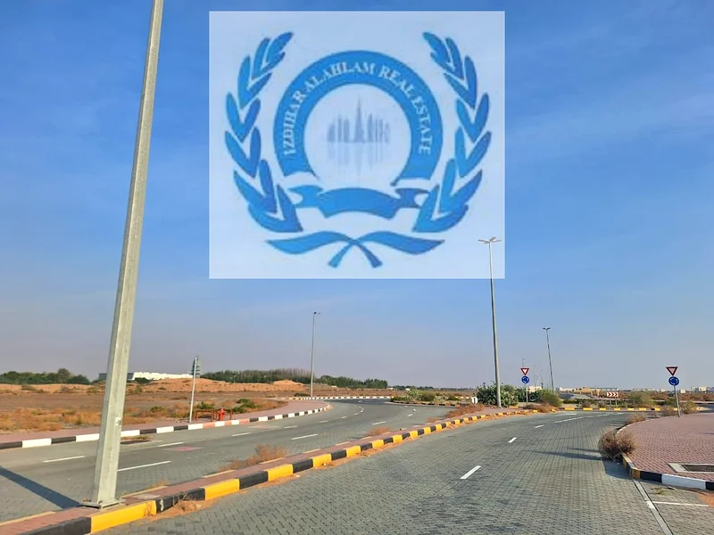 خطة دفع على 3 سنوات، طاقة جاهزة 870 كيلوواط، مساحة بناء 39644 قدم مربع، أرضي بULSE اثنان تجزئة + وارهاوس + صناعي63195060033025114