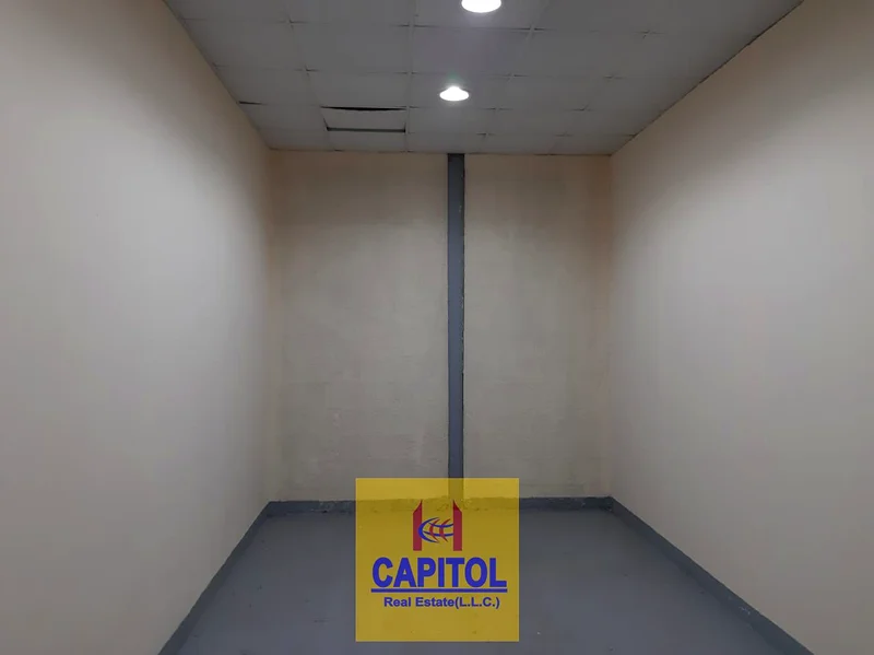 775 sqft Ready to Move in Anytime Warehouse63167562691074113