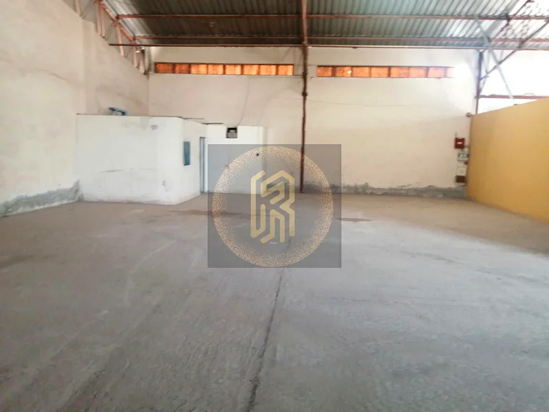 No DREC fees • Open warehouse with land • Nearly all activities permitted63165235519619112