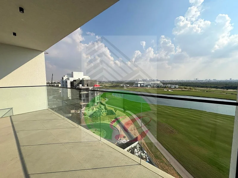 BOOM YOUR LIVING STANDARD! FULLY GOLF FRONT 4 BEDROOMS PENTHOUSE | READY TO MOVE | 100% FREEHOLD |63253952428929113