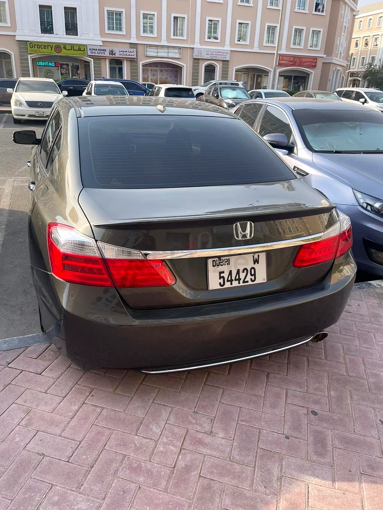 هوندا أكورد 201563173118946434111